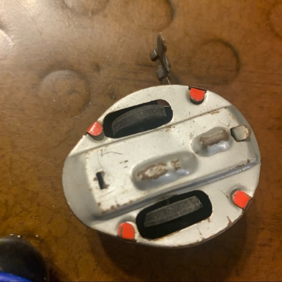 German LEHMANN Tin Toy Lili 901 the Ladybug 2" Friction toy and wind-up toy lot - Picture 7 of 10